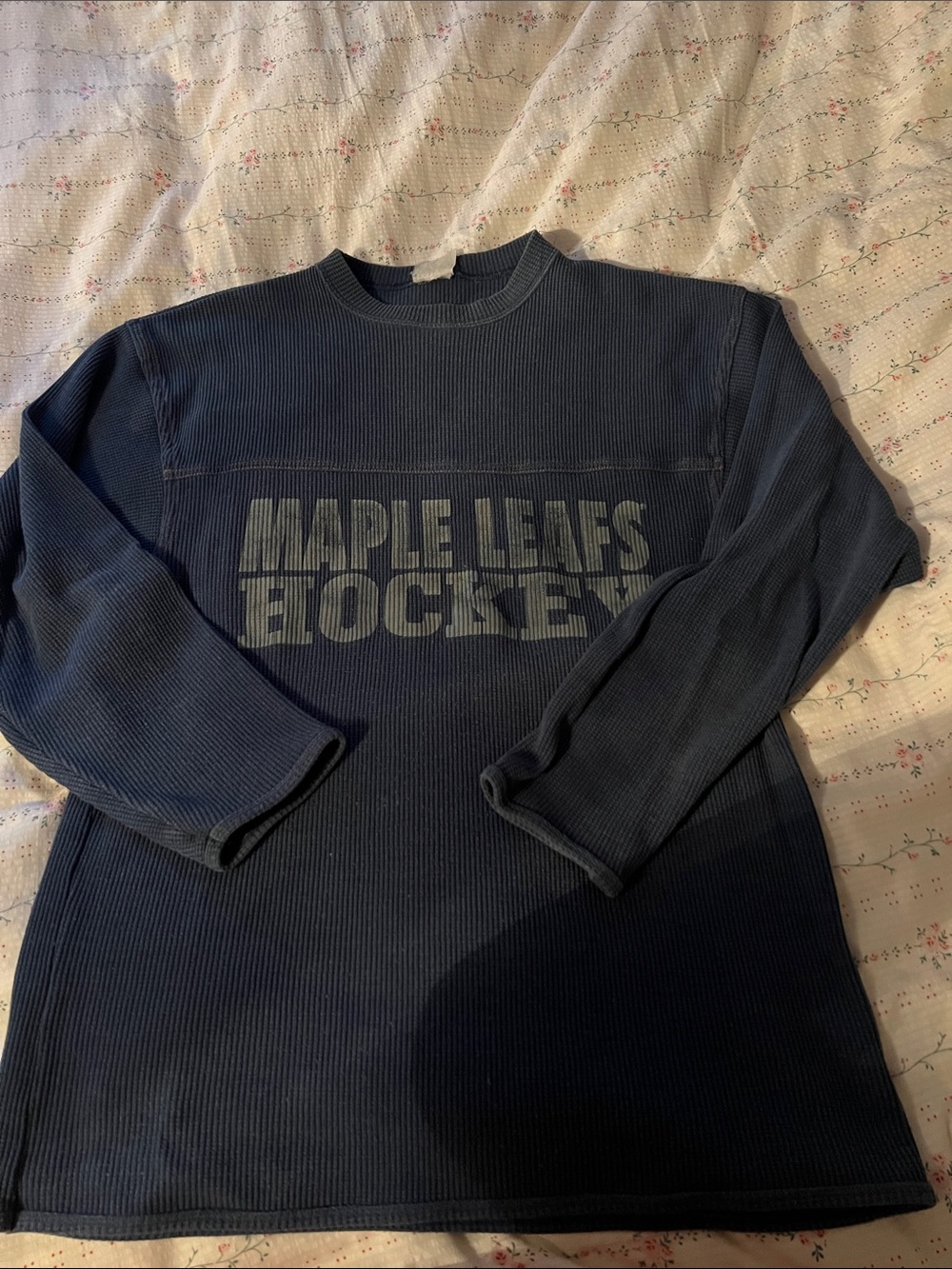 Vintage NHL Black Long Sleeve 'Maple Leaves Hockey' Thermal Shirt